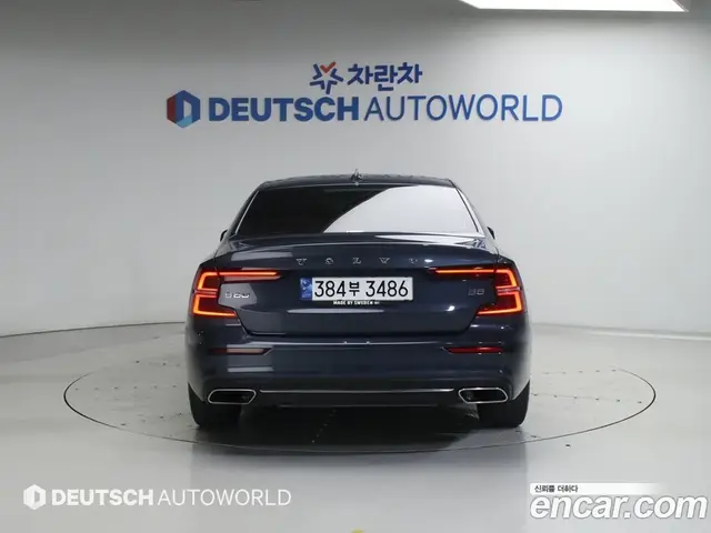 Volvo S60 2021 2.0 автомат (гидро), миниатюра 4