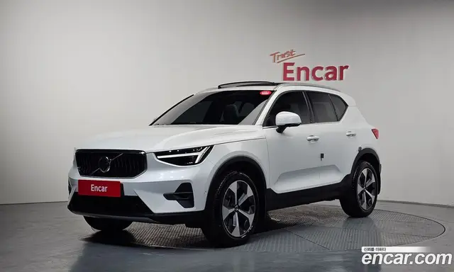 Volvo XC40, 2024, 14 070 км