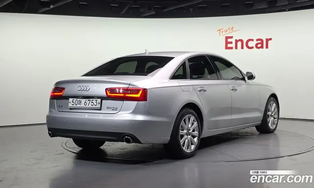 Audi A6 2013 3.0 автомат (гидро), миниатюра 2