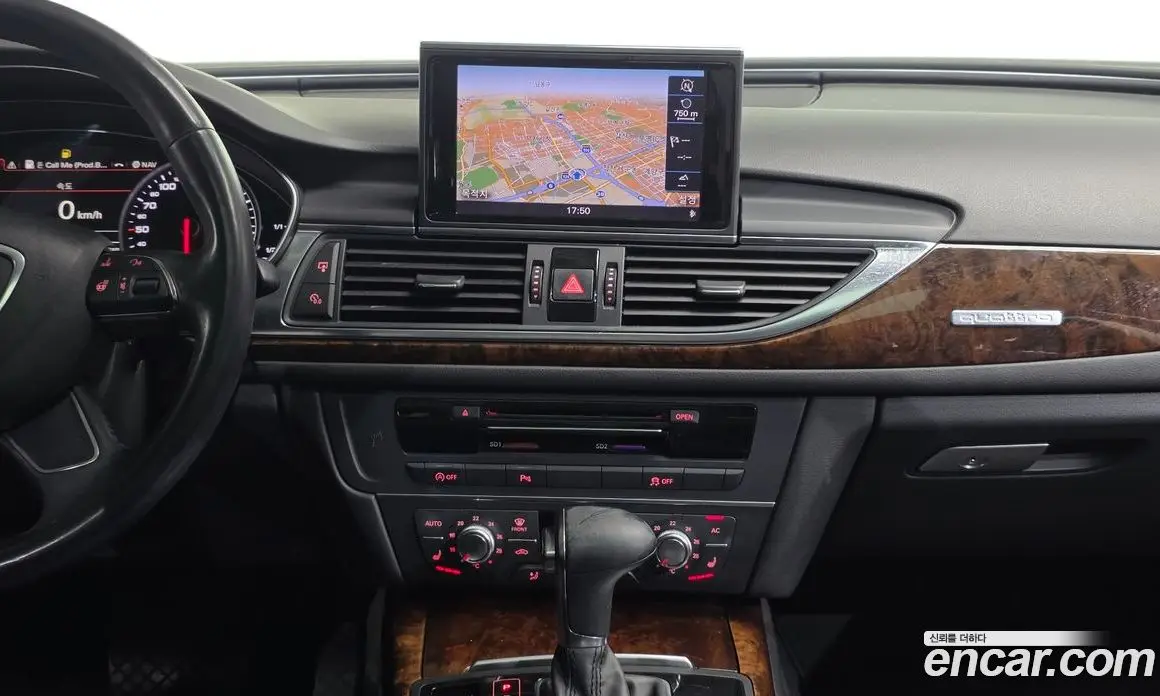 Audi A6 2013 3.0 автомат (гидро), фото 12