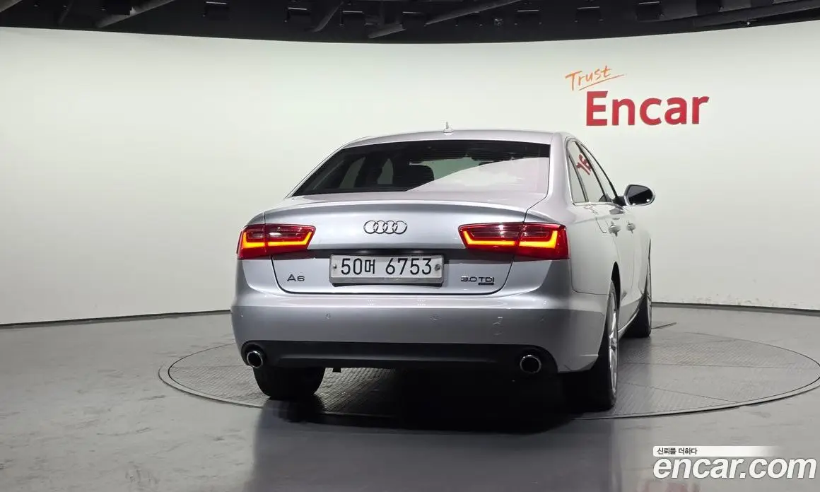 Audi A6 2013 3.0 автомат (гидро), фото 4