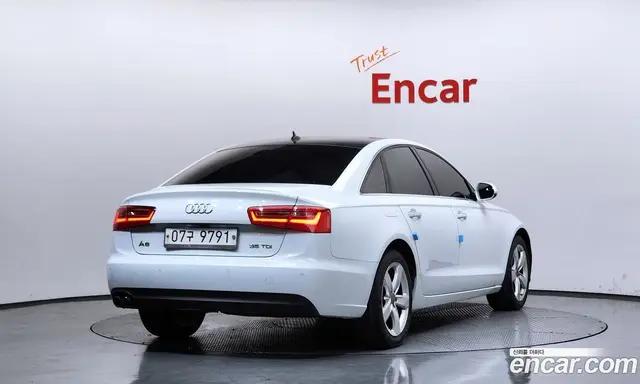 Audi A6 2015 2.0 автомат (гидро), миниатюра 2