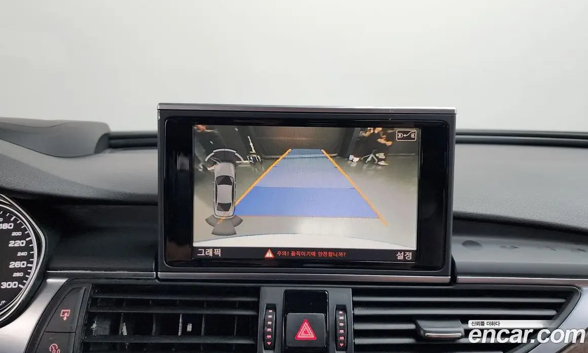 Audi A6 2015 2.0 автомат (гидро), фото 14