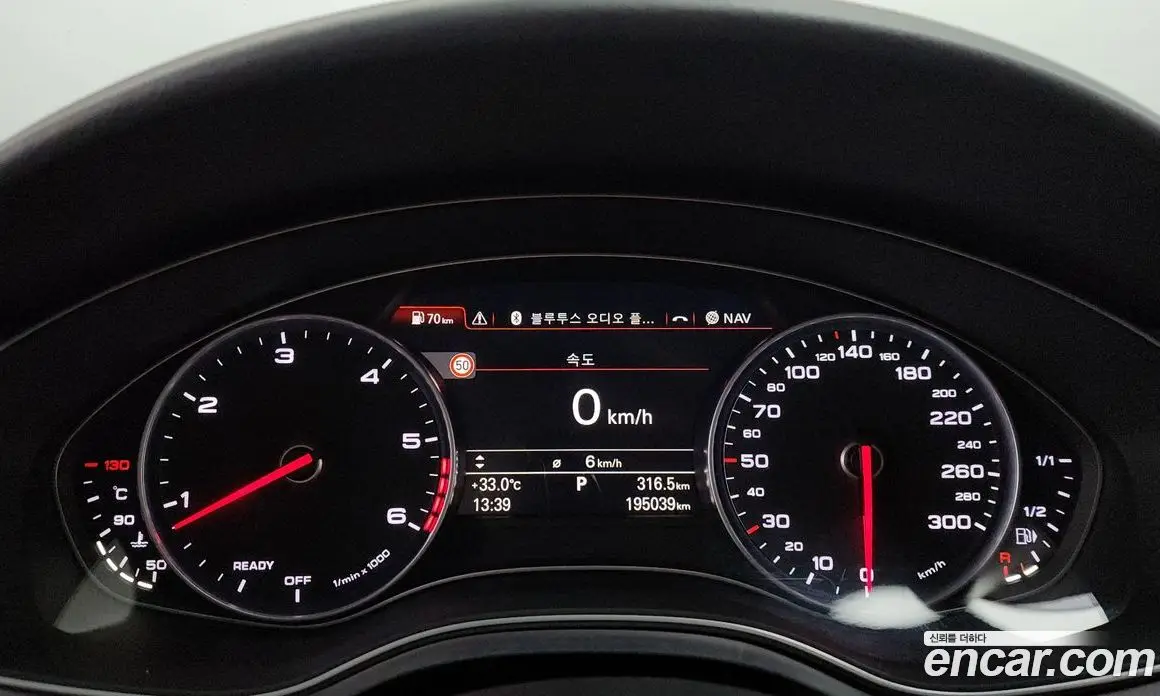 Audi A6 2016 3.0 автомат (гидро), фото 8