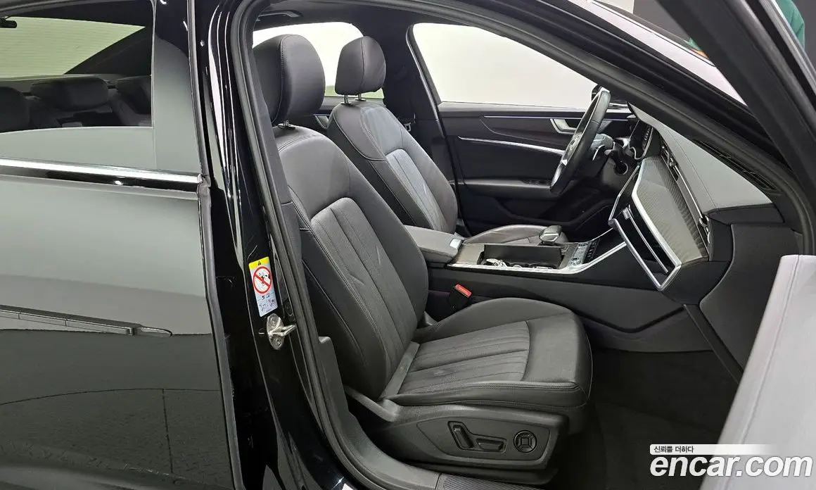 Audi A6 2022 2.0 автомат (гидро), фото 18