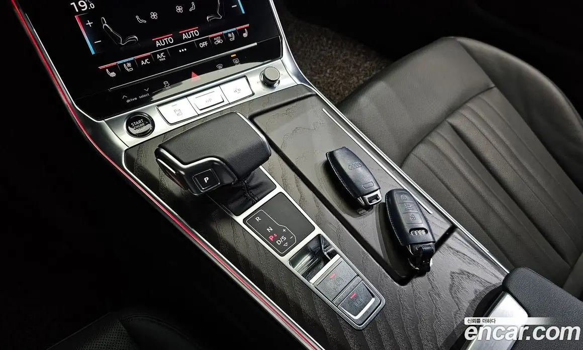 Audi A6 2022 2.0 автомат (гидро), фото 12