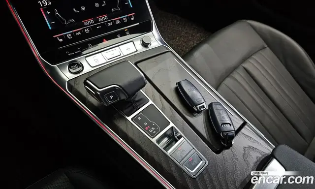 Audi A6 2022 2.0 автомат (гидро), миниатюра 12