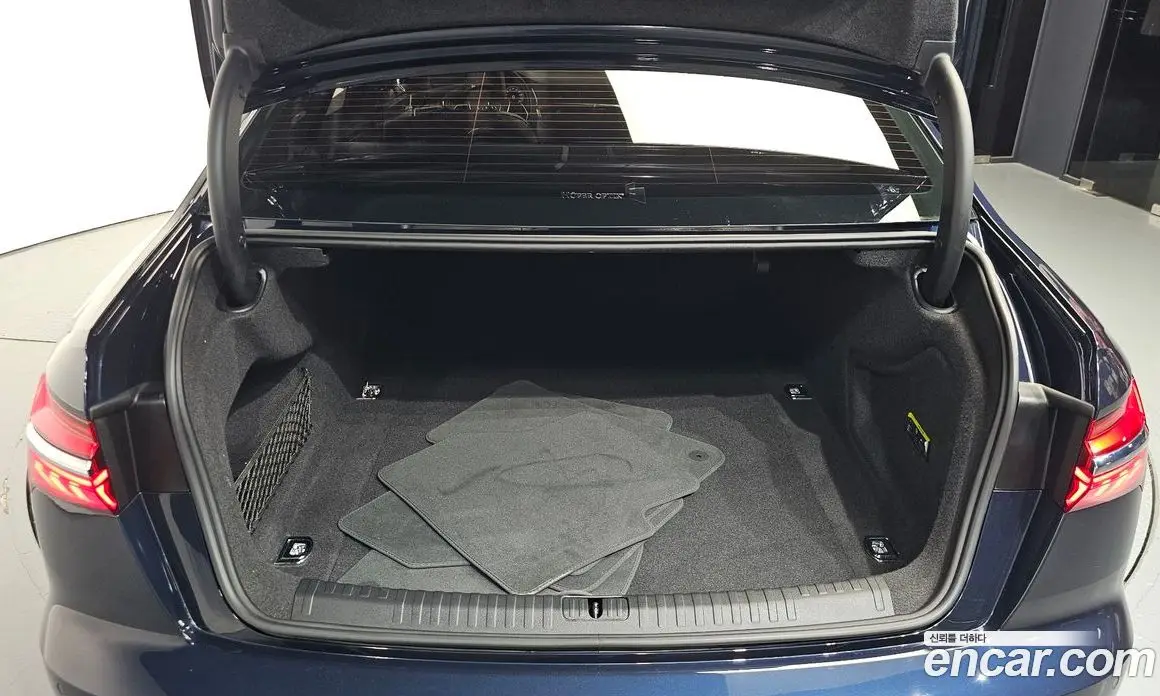 Audi A6 2022 2.0 автомат (гидро), фото 26