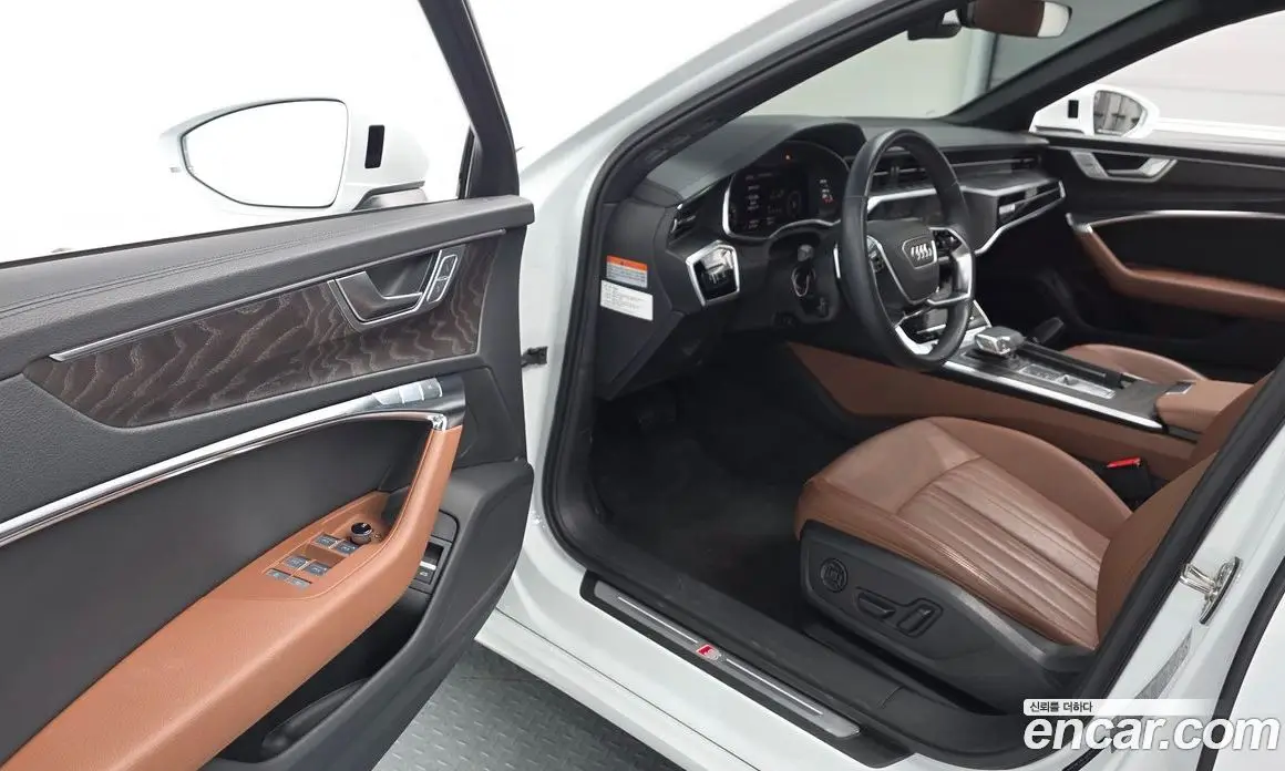 Audi A6 2023 2.0 автомат (гидро), фото 13