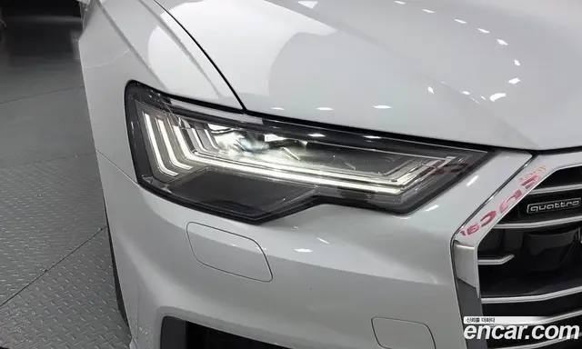 Audi A6 2023 2.0 автомат (гидро), миниатюра 8