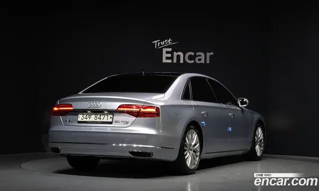Audi A8 2015 4.0 автомат (гидро), миниатюра 2