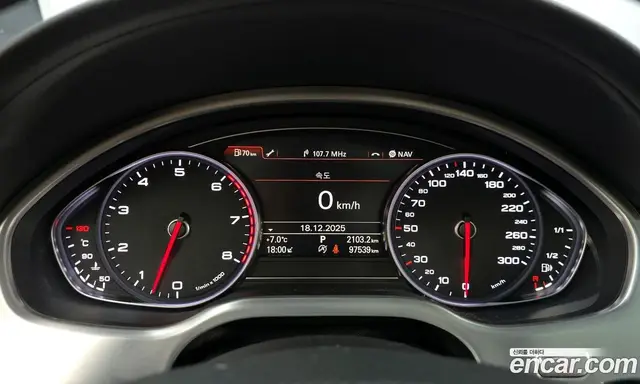 Audi A8 2015 4.0 автомат (гидро), миниатюра 8