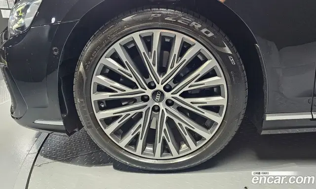 Audi A8 2022 3.0 автомат (гидро), миниатюра 5