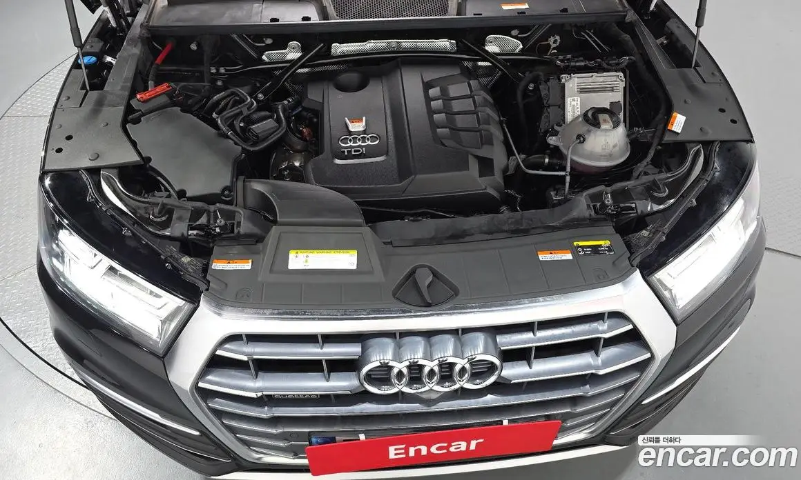 Audi Q5 2020 2.0 автомат (гидро), фото 5