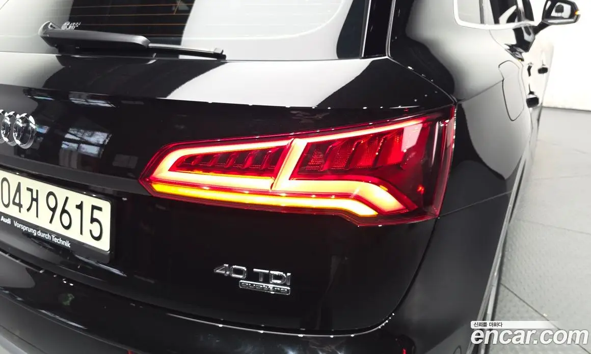 Audi Q5 2020 2.0 автомат (гидро), фото 8