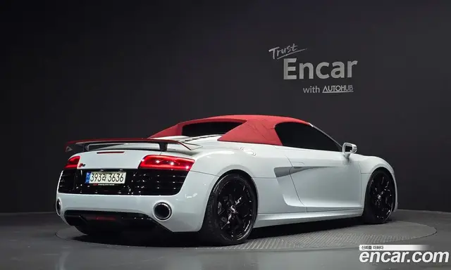 Audi R8 2014 5.2 автомат (гидро), миниатюра 2