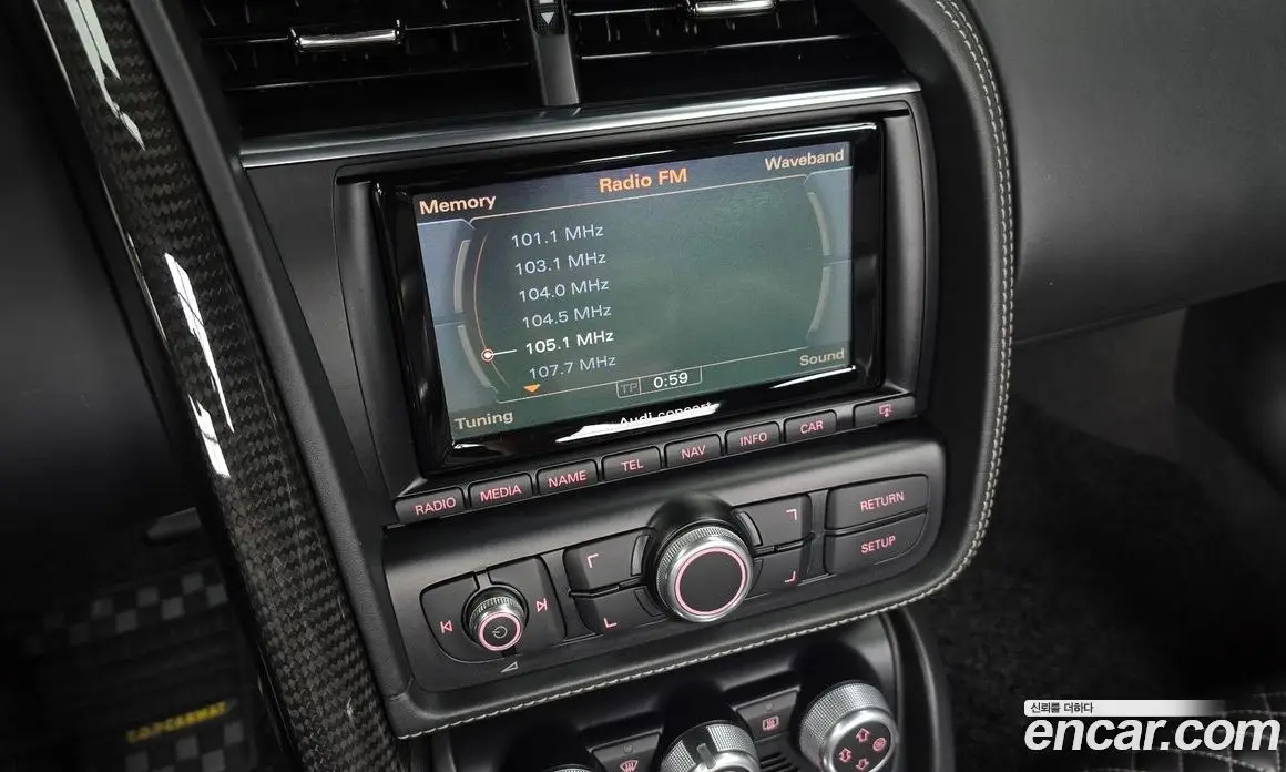 Audi R8 2014 5.2 автомат (гидро), фото 13