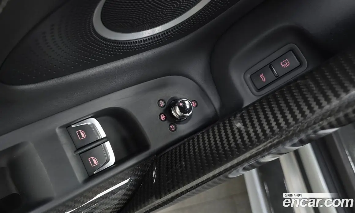 Audi R8 2014 5.2 автомат (гидро), фото 16