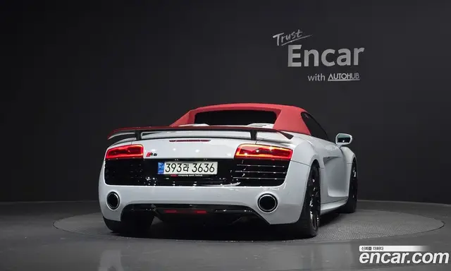 Audi R8 2014 5.2 автомат (гидро), миниатюра 4