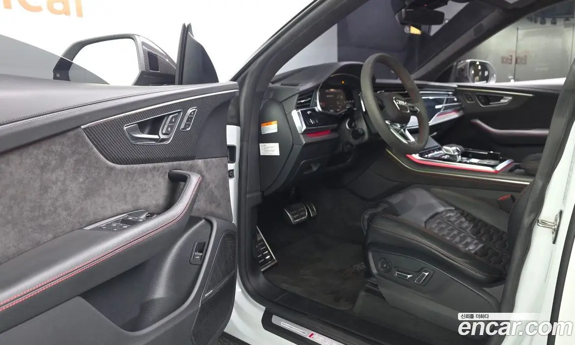 Audi RSQ8 2022 4.0 автомат (гидро), фото 12