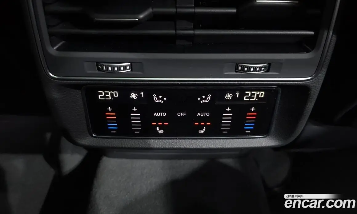 Audi RSQ8 2022 4.0 автомат (гидро), фото 23