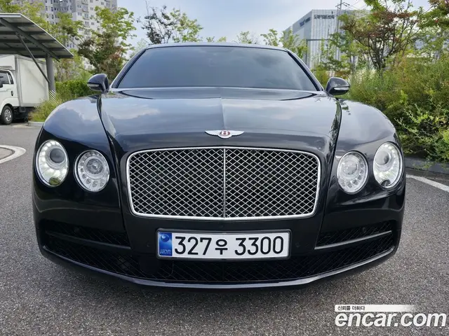Bentley Flying Spur 2014 4.0 автомат (гидро), миниатюра 3
