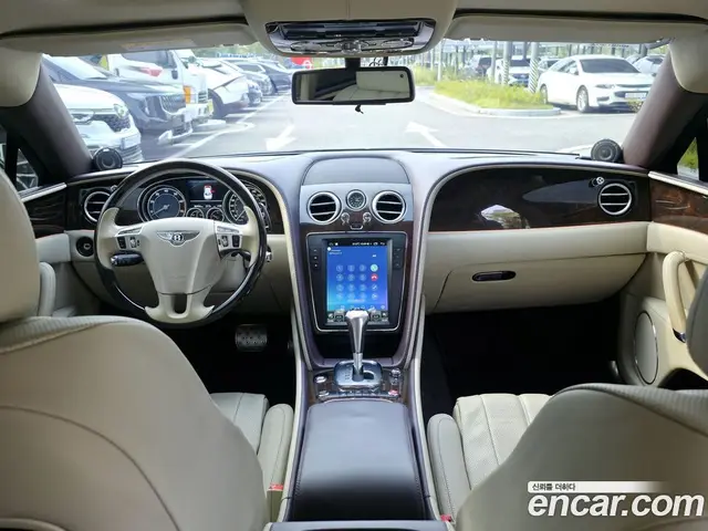 Bentley Flying Spur 2014 4.0 автомат (гидро), миниатюра 10