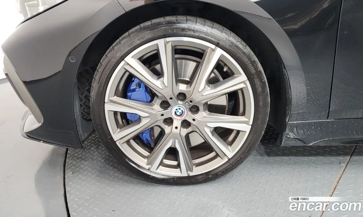 BMW 1 серия 2022 2.0 автомат (гидро), фото 5