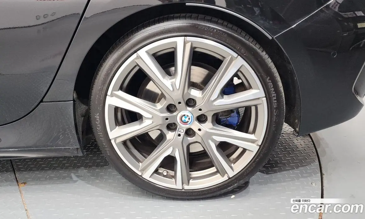 BMW 1 серия 2022 2.0 автомат (гидро), фото 7