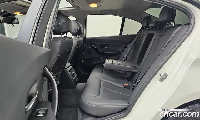 BMW 3 серия 2016 2.0 автомат (гидро), миниатюра 12