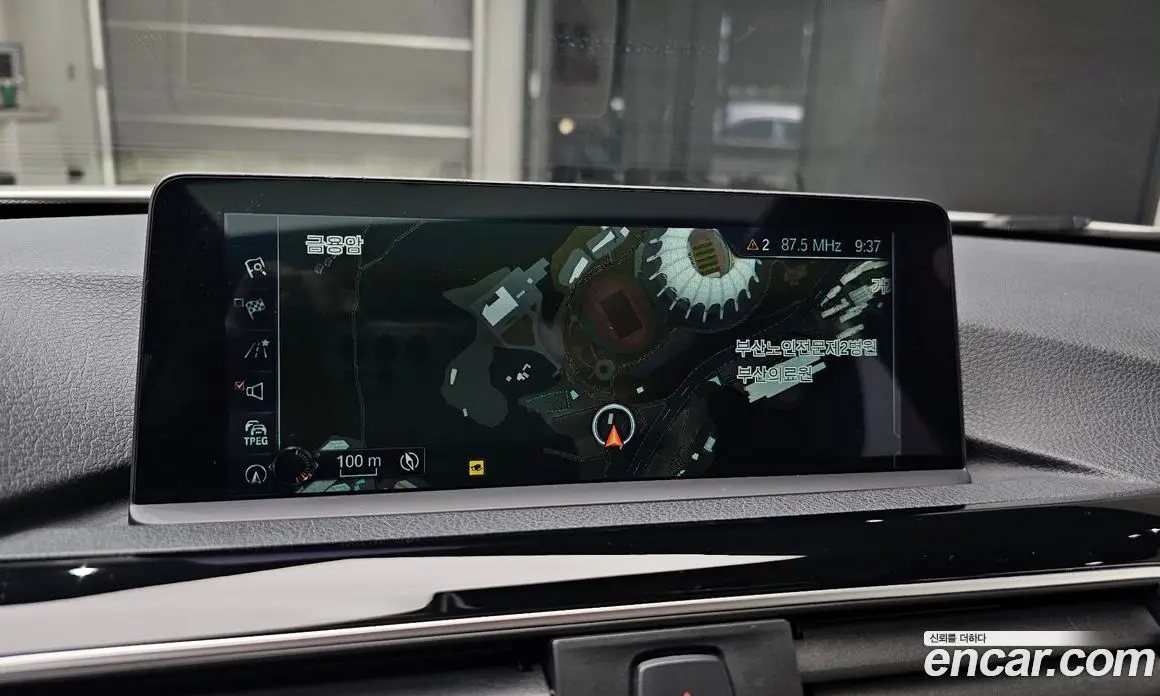 BMW 3 серия 2016 2.0 автомат (гидро), фото 14