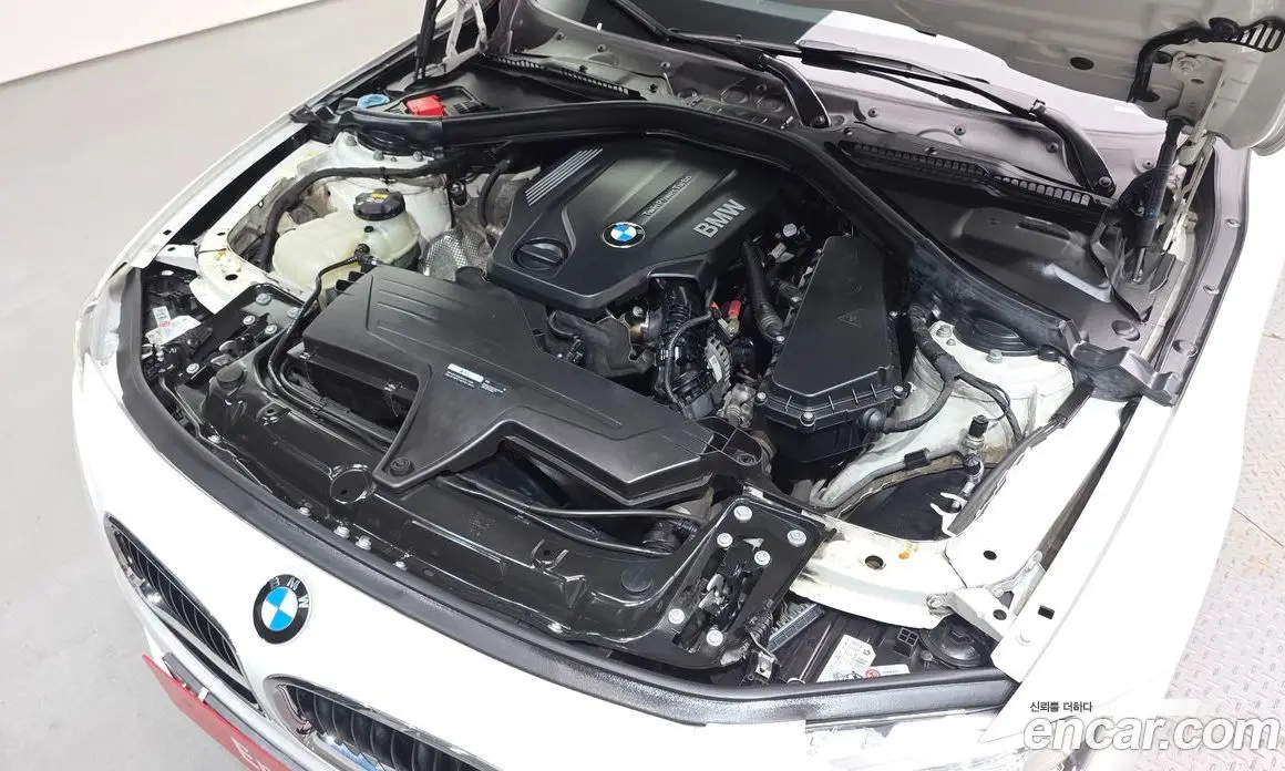 BMW 3 серия 2016 2.0 автомат (гидро), фото 6