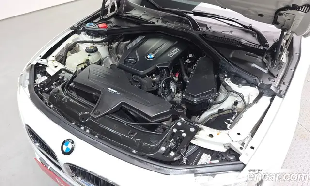 BMW 3 серия 2016 2.0 автомат (гидро), миниатюра 6