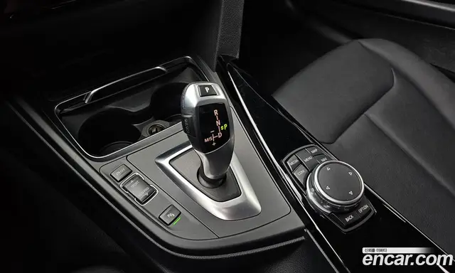 BMW 3 серия 2016 2.0 автомат (гидро), миниатюра 9