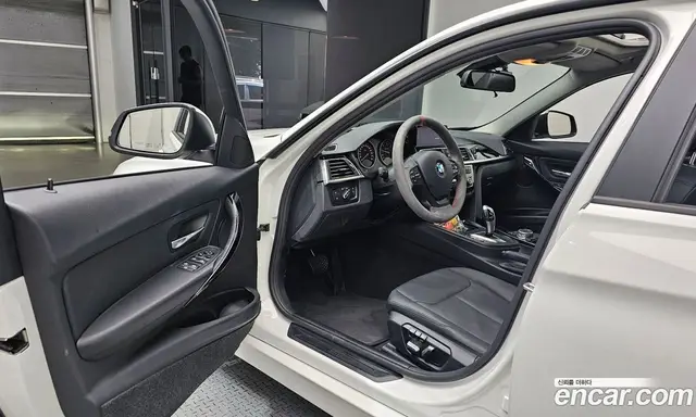 BMW 3 серия 2016 2.0 автомат (гидро), миниатюра 10