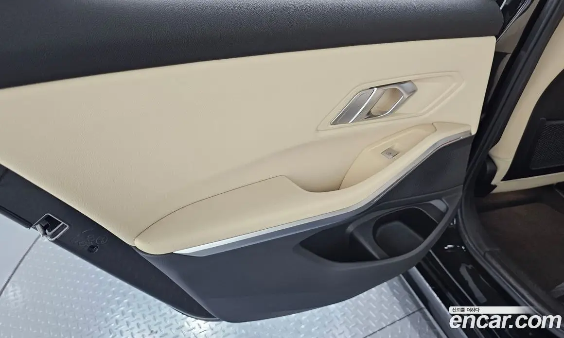 BMW 3 серия 2023 2.0 автомат (гидро), фото 15