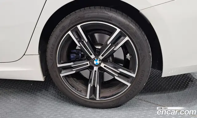 BMW 3 серия 2025 2.0 автомат (гидро), миниатюра 7