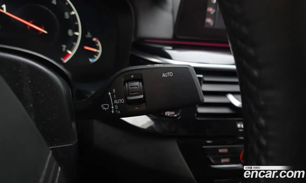 BMW 5 серия 2019 2.0 автомат (гидро), фото 30