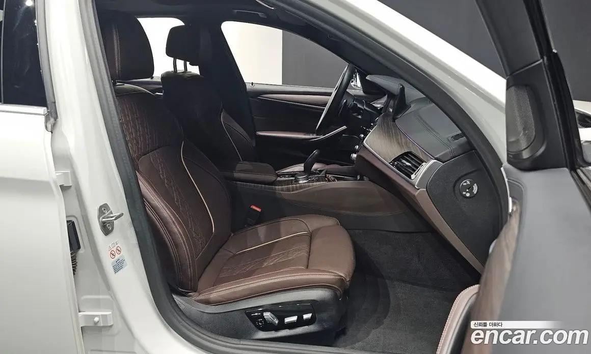 BMW 5 серия 2020 2.0 автомат (гидро), фото 10