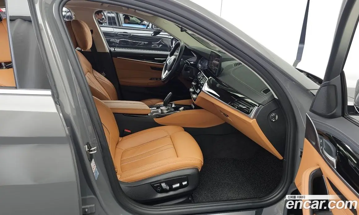 BMW 5 серия 2021 2.0 автомат (гидро), фото 17