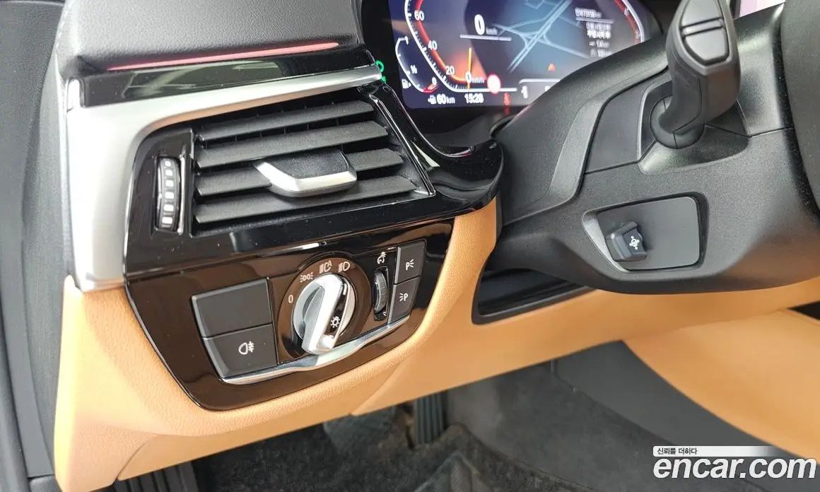 BMW 5 серия 2021 2.0 автомат (гидро), фото 29