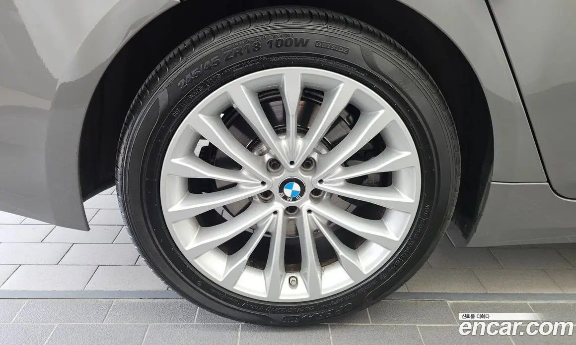 BMW 5 серия 2021 2.0 автомат (гидро), фото 5