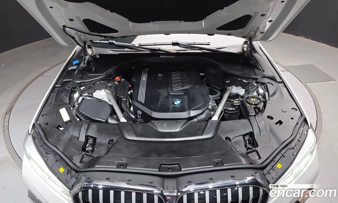 BMW 7 серия 2021 3.0 автомат (гидро), фото 6