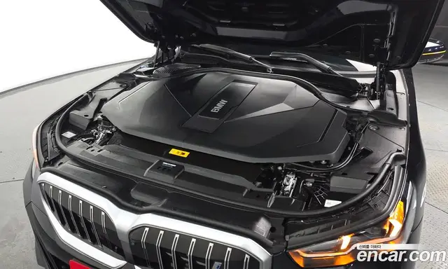 BMW i5 2025 0.2 автомат (гидро), миниатюра 5