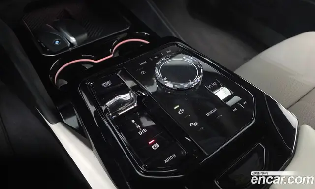 BMW i5 2025 0.2 автомат (гидро), миниатюра 8