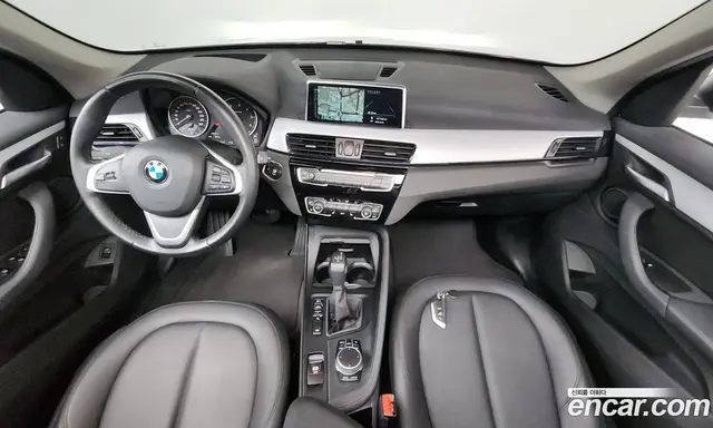 BMW X1 2017 2.0 автомат (гидро), миниатюра 7