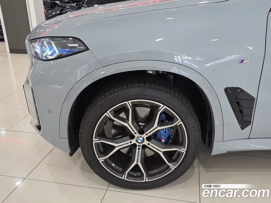 BMW X5 2025 3.0 автомат (гидро), фото 5