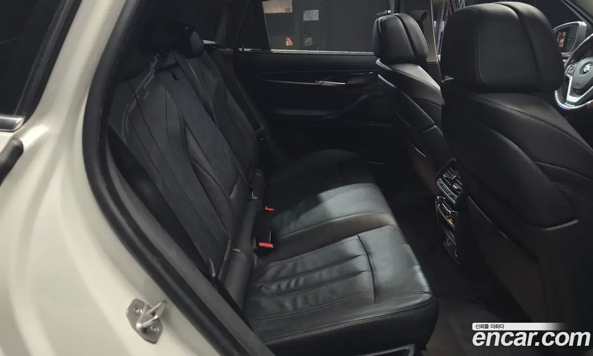 BMW X6 2019 3.0 автомат (гидро), фото 18