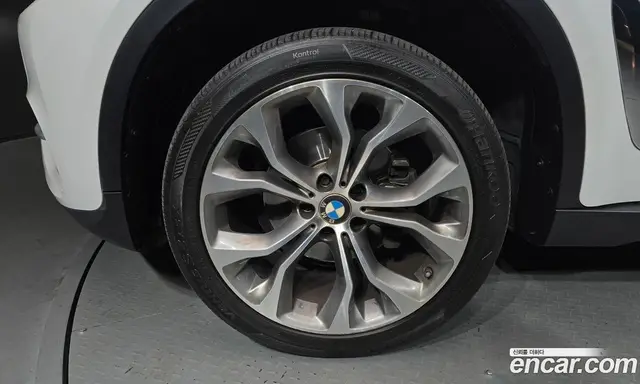 BMW X6 2019 3.0 автомат (гидро), миниатюра 5