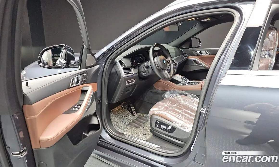 BMW X6 2021 3.0 автомат (гидро), фото 13